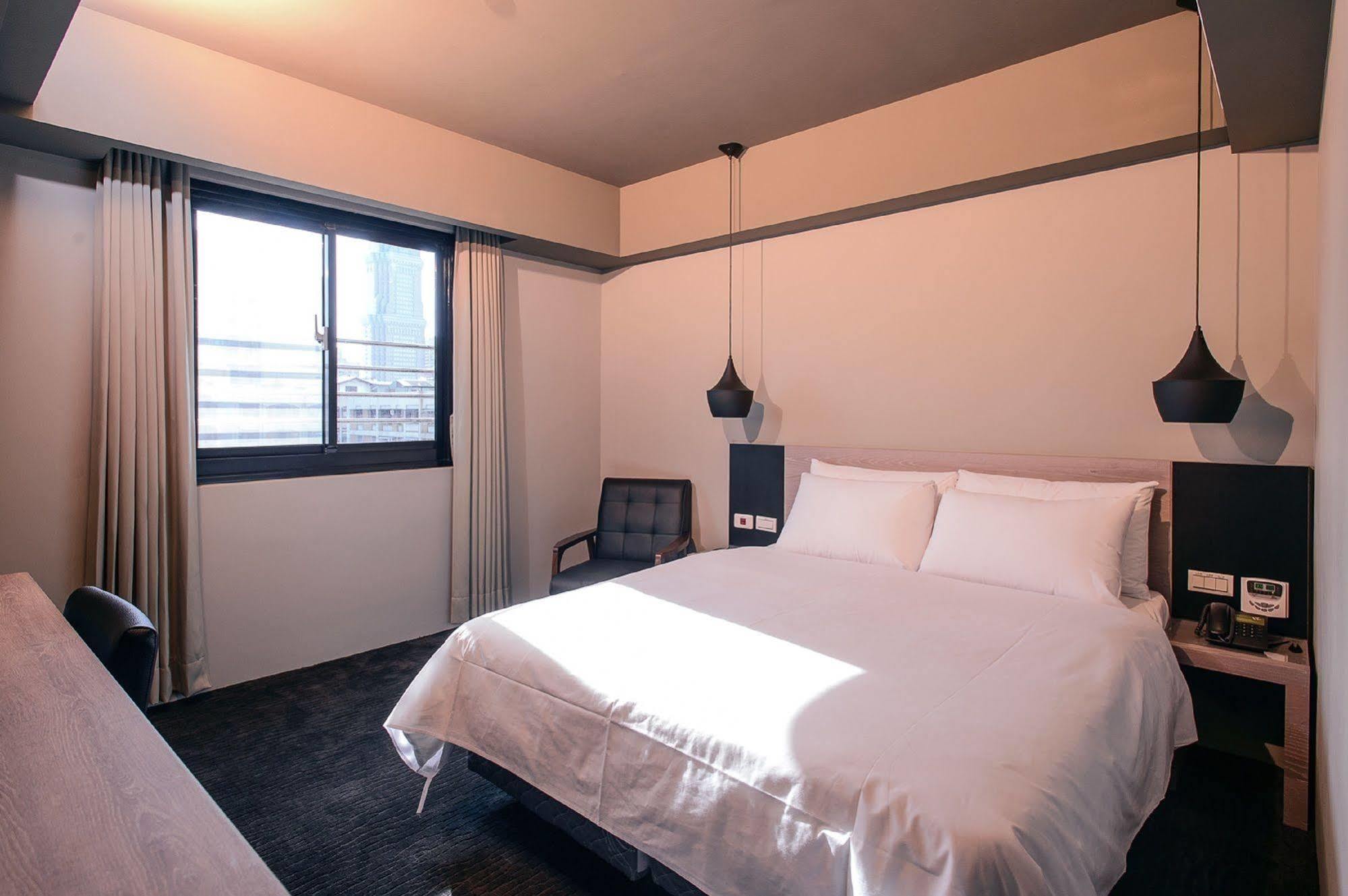 Kiwi Express Hotel - Jiuru Rd Kaohsiung Eksteriør bilde